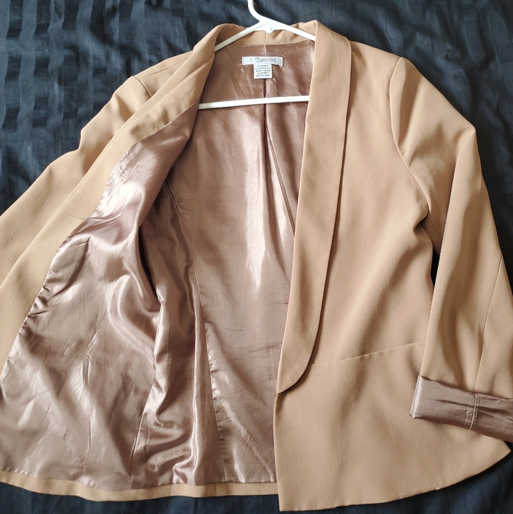 Swool Tan Blazer - Picture 3 of 9